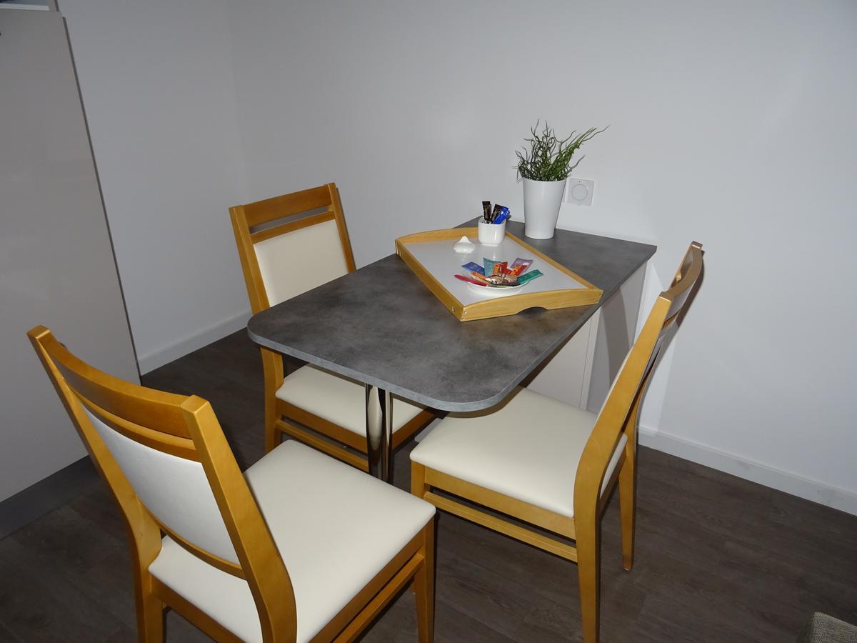 Domitys Sophia Aparthotel Nîmes Buitenkant foto