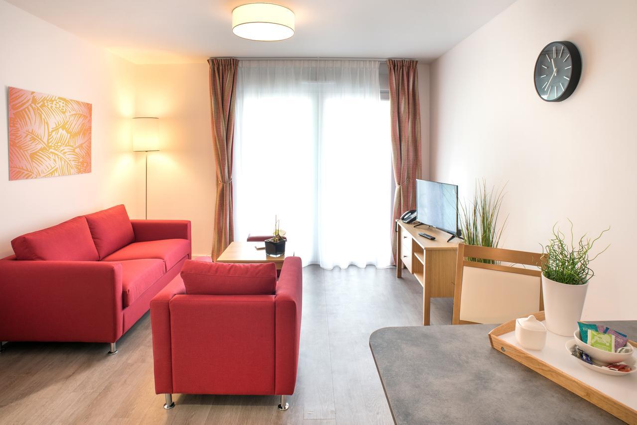 Domitys Sophia Aparthotel Nîmes Buitenkant foto